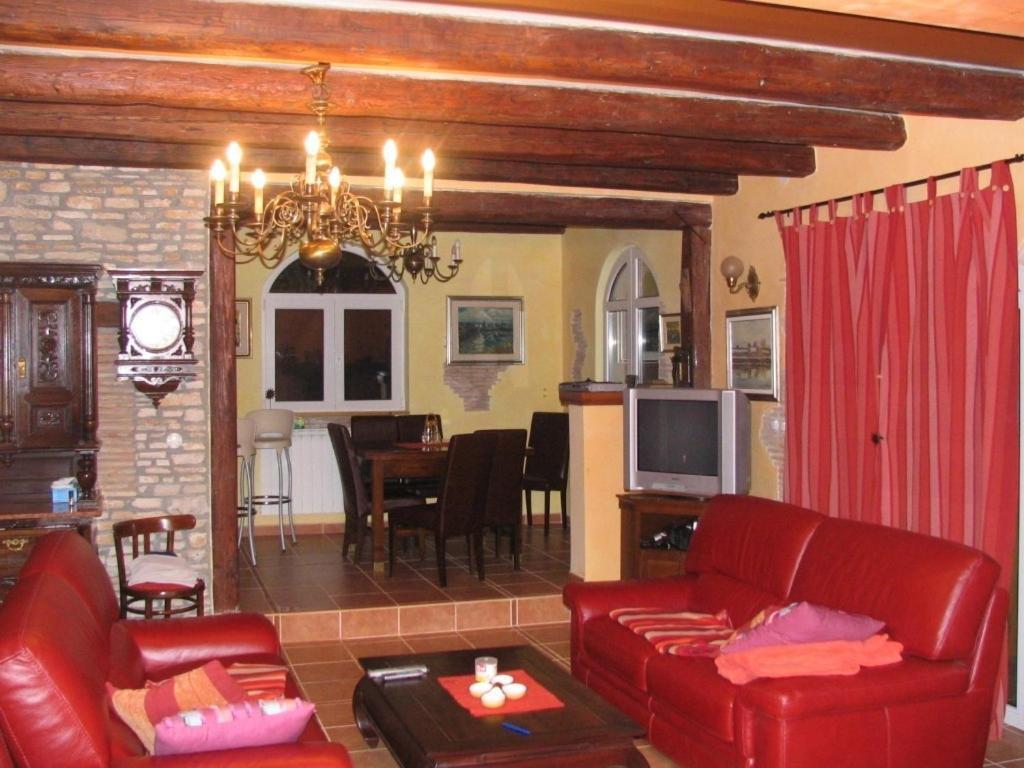 Villa In Funtana With Private Tenniscourt Extérieur photo
